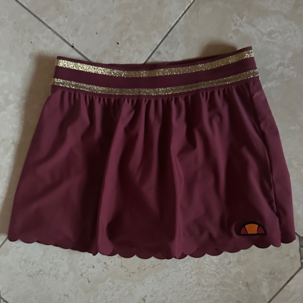 Ellesse Maroon Mini Skort with Metallic Gold Waistband